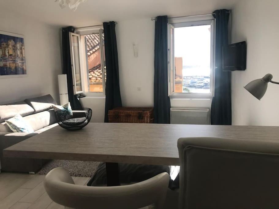 Emplacement Ideal, Vue Mer, Parking Offert Sanary-sur-Mer Buitenkant foto
